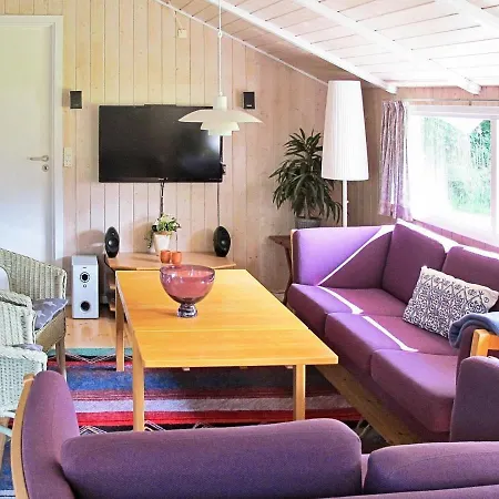 Pleasant Holiday Home In V Ggerl Se With Whirlpool *