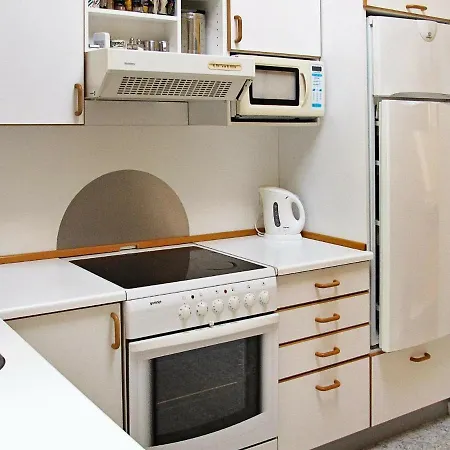 Дом отдыха Pleasant Holiday Home In V Ggerl Se With Whirlpool